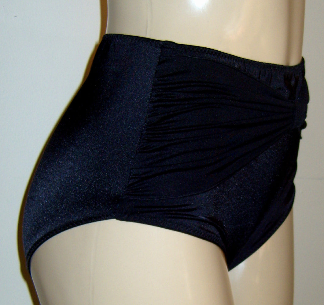 Black high waisted bottom 