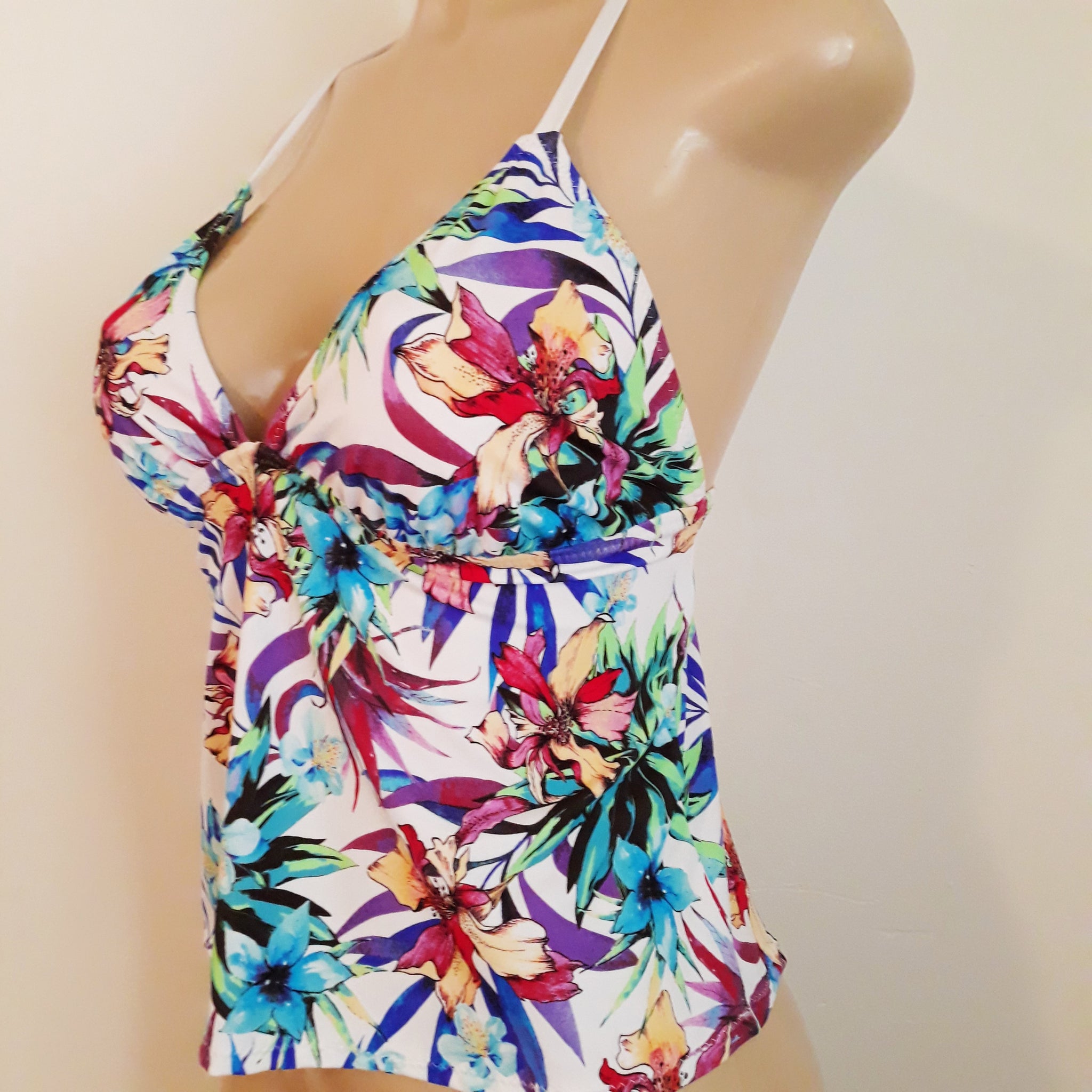 Tankini top open apron back with crossover tie backs – Mirasol Swimwear
